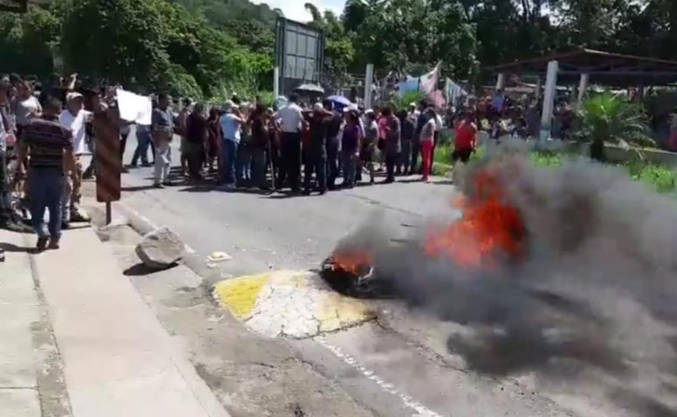 Agentes de la PMT de Villa Canales se retiran de las calles porque ya no quieren más agresiones