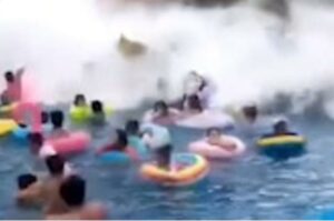 China-44-personas-resultan-heridas-tsunami-ocurrido-piscina-olas