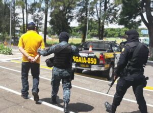 detenido-en-aeronáutica
