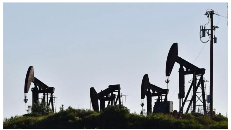 El petróleo vuelve a subir por encima de los US$100