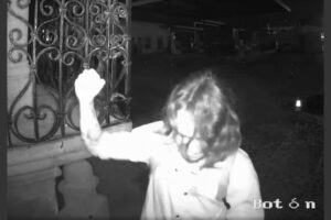 mujer_agresor_video_vigilancia_antigua_guatemala