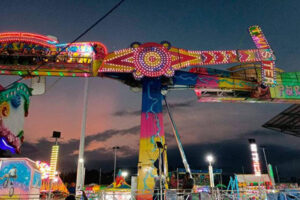 juego_mecanico_suspendido_aire_sipacate_soy502_guatemala